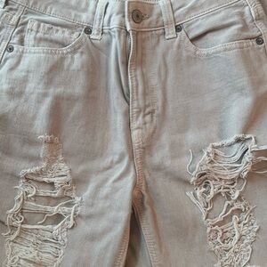 American Eagle Outfitters Light Gray Distressed Boyfriend Jeans